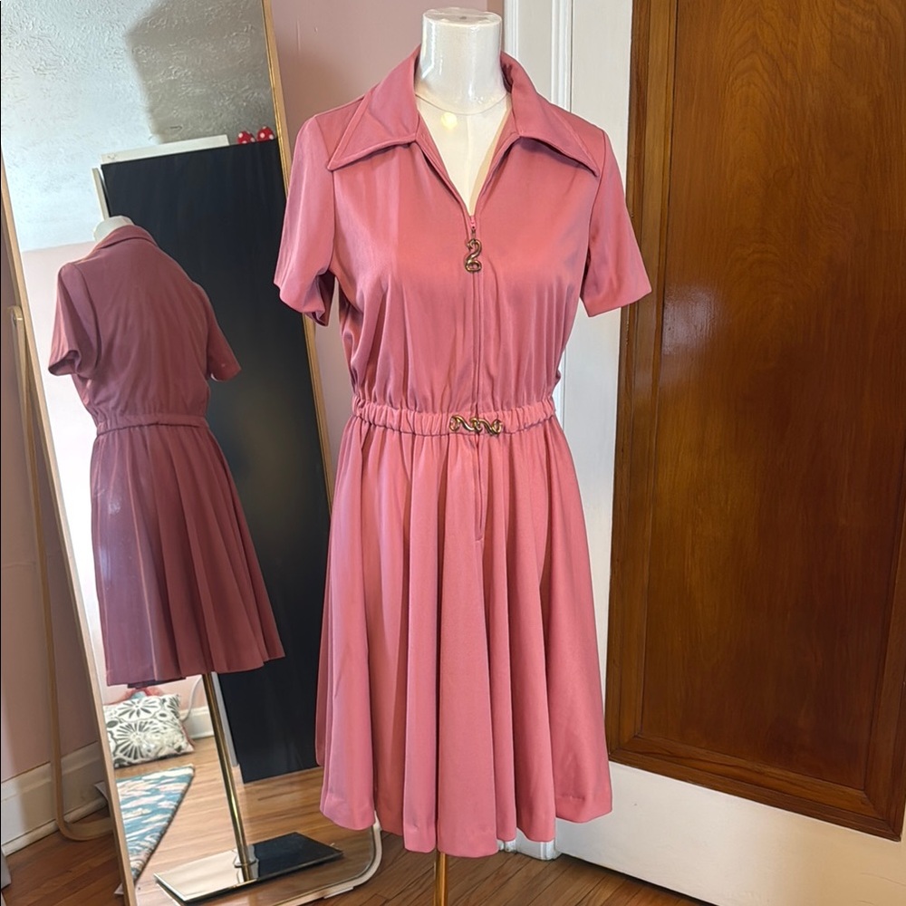 Pink Pleated Midi Sundress with Notched Collar